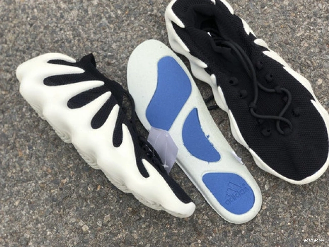 Black Yeezy Adidas 450 Cloud H68049 1025